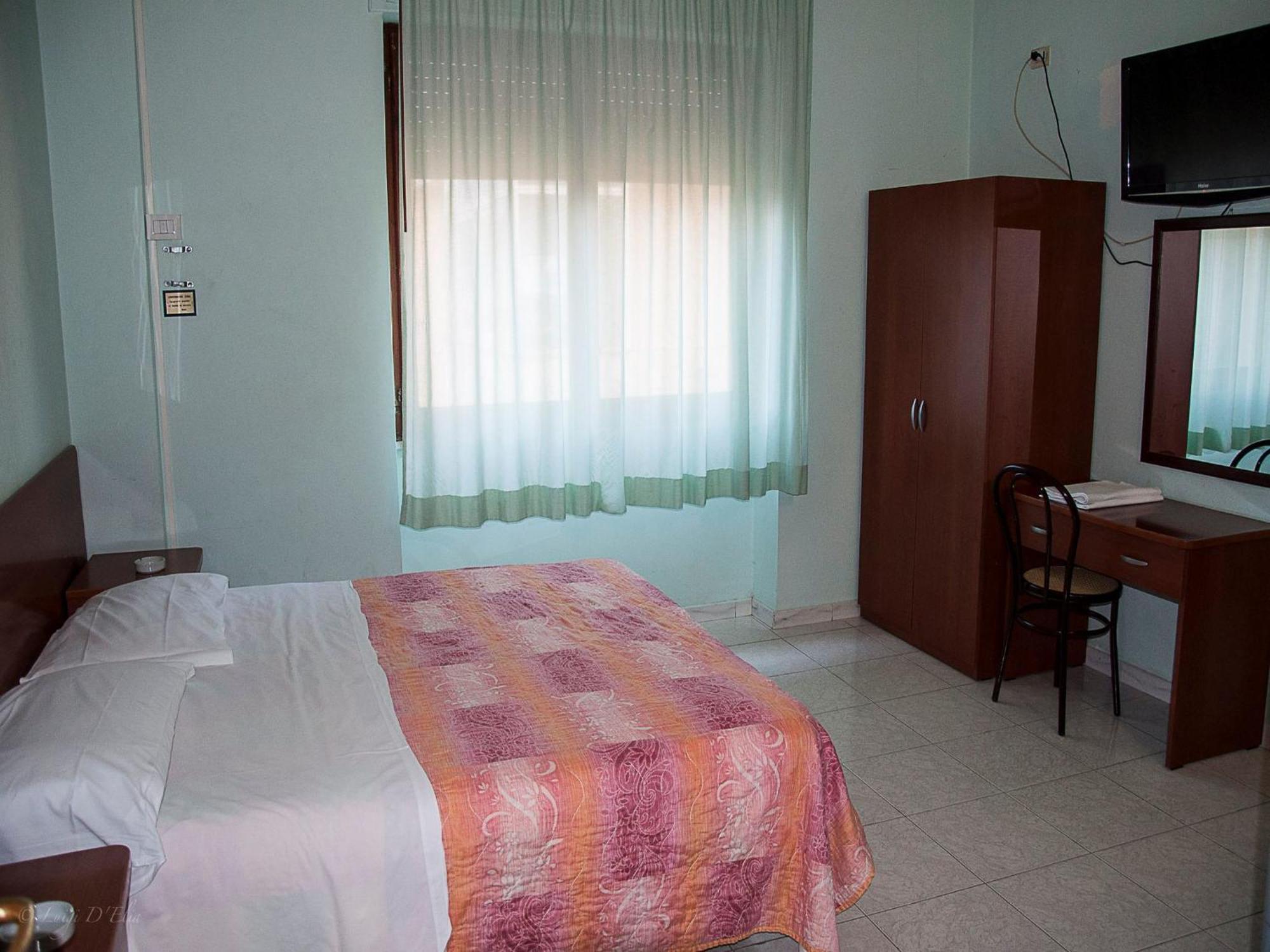 Albergo Gea Pontecagnano Bagian luar foto