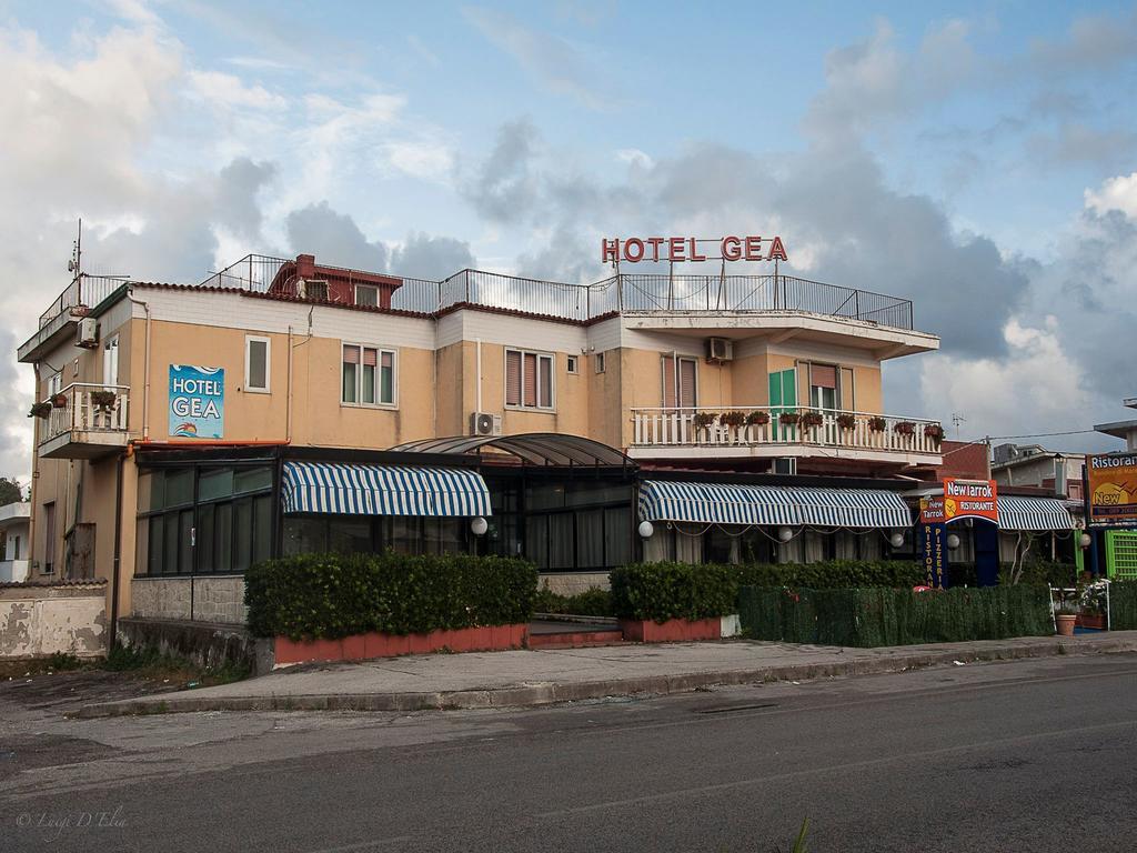 Albergo Gea Pontecagnano Bagian luar foto